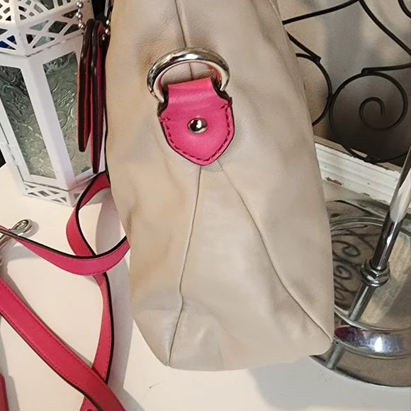 Coach Daisy Mia Spectator Satchel EUC - Picture 5 of 8